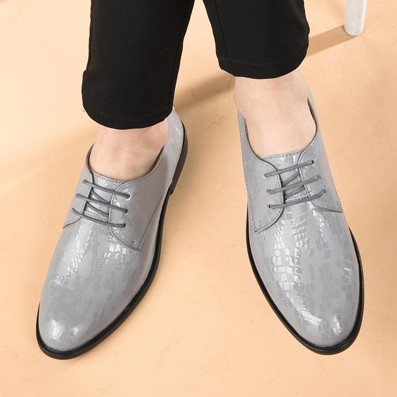 Clássico Luxo Marca Formal Casamento Social Lace-up Confortável Terno Oxfords Sapatos para Homem Casual Couro Adulto Sapatos Masculinos