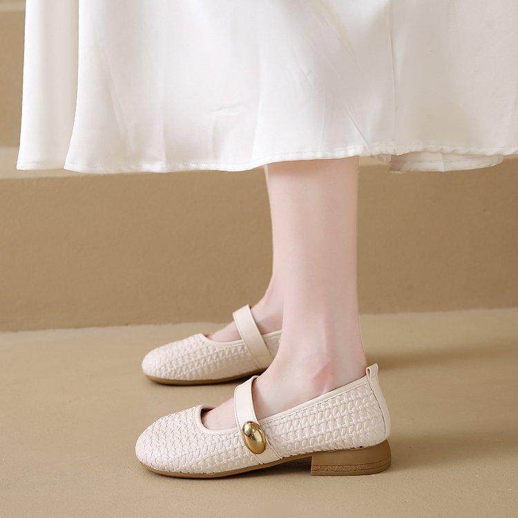 [Popular Recommendation] This Single Shoe Is Too Good-looking, Thin and Long Legs. 2025 Summer New Versatile Skirt Single Shoes