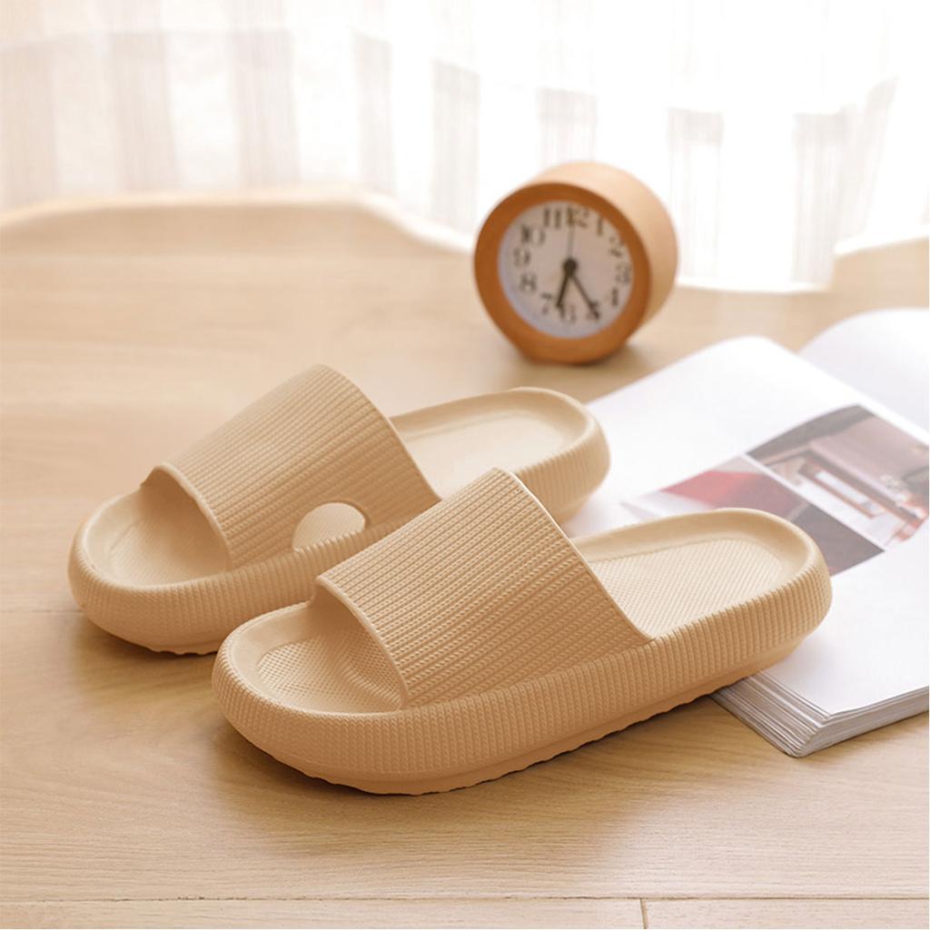 Bathroom slippers women's summer couple home indoor cool slippers rubber and plastic EVA thick bottom stepping on shit slippers men