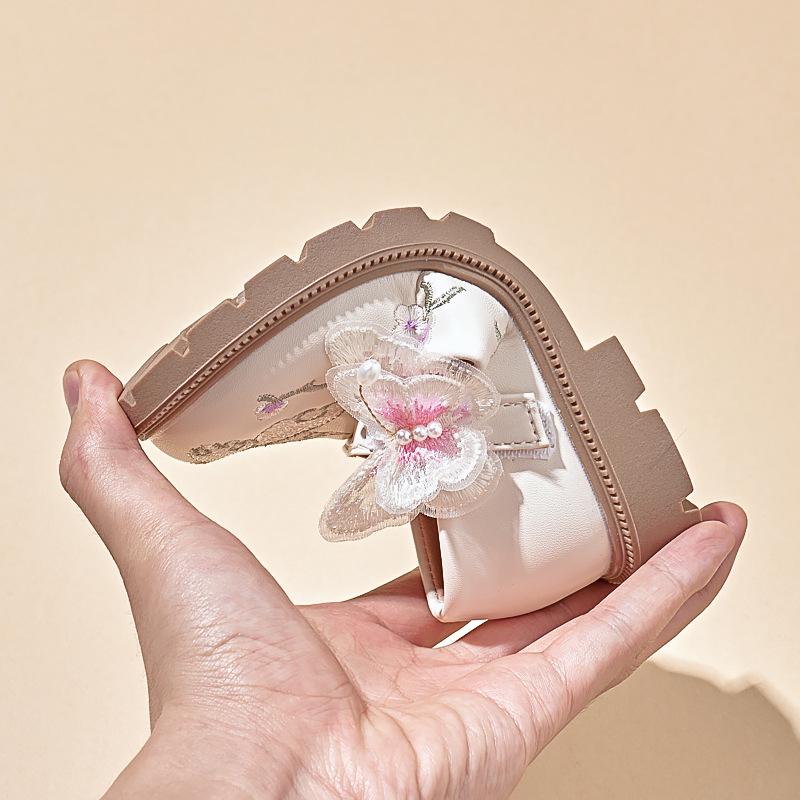 Bestickte Hanfu Leder-Ballerinas für Mädchen mit Klettverschluss für Herbst 2025 - Prinzessinnen-Stil für mittlere und große Kinder