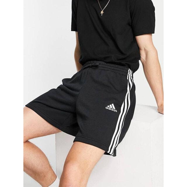 

Черные шорты с 3 полосками adidas Sportswear Essential