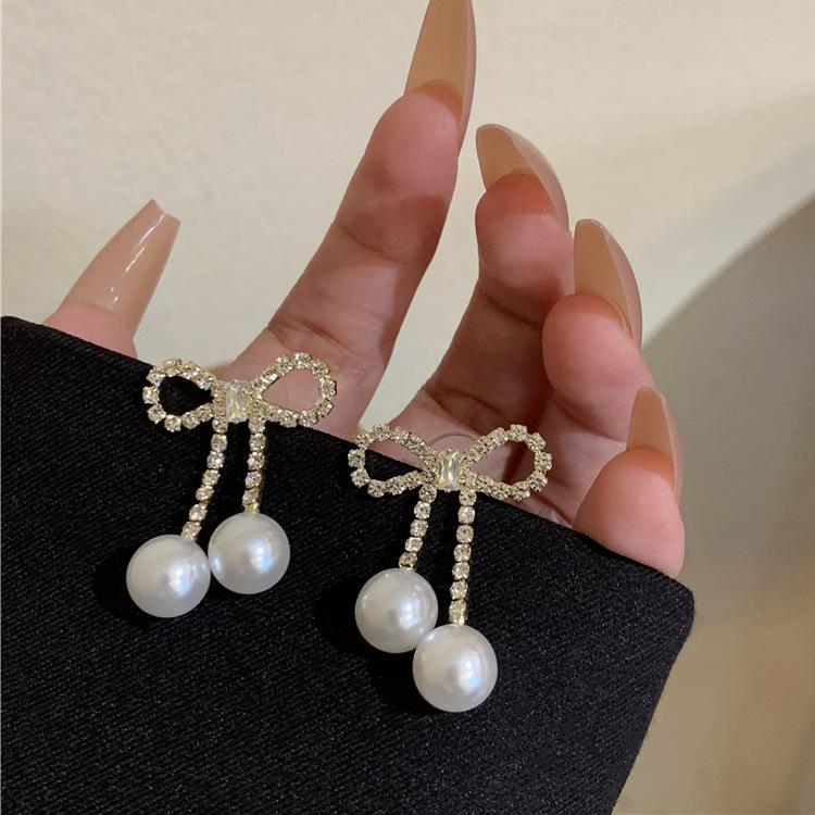 111 silver needle tassel bow zircon stud earrings for women exquisite, small and versatile earrings, fashion temperament, pearl earrings