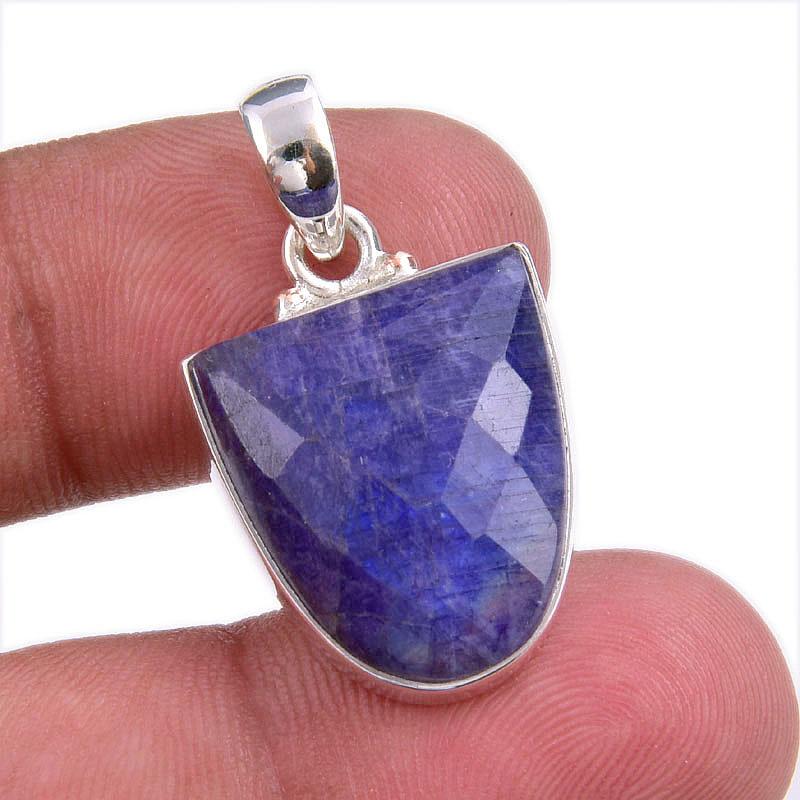 

Natural Purple Rainbow Moonstone Gemstone 925 Solid Silver Pendant 1.25 u8s33
