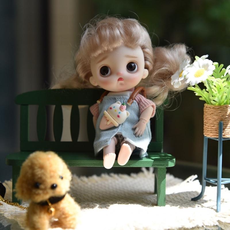 Wooden Chair Model Figure Miniature Furniture for Children Imaginative Pretend Play Game And Doll House Scene Arrangement