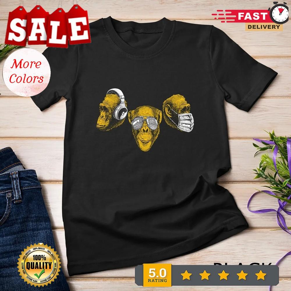 

2025/Three Chimpanzee Heads Wise Monkey Speak Hear & See No Evil Unisex T-shirt Unisex T-Shirt L