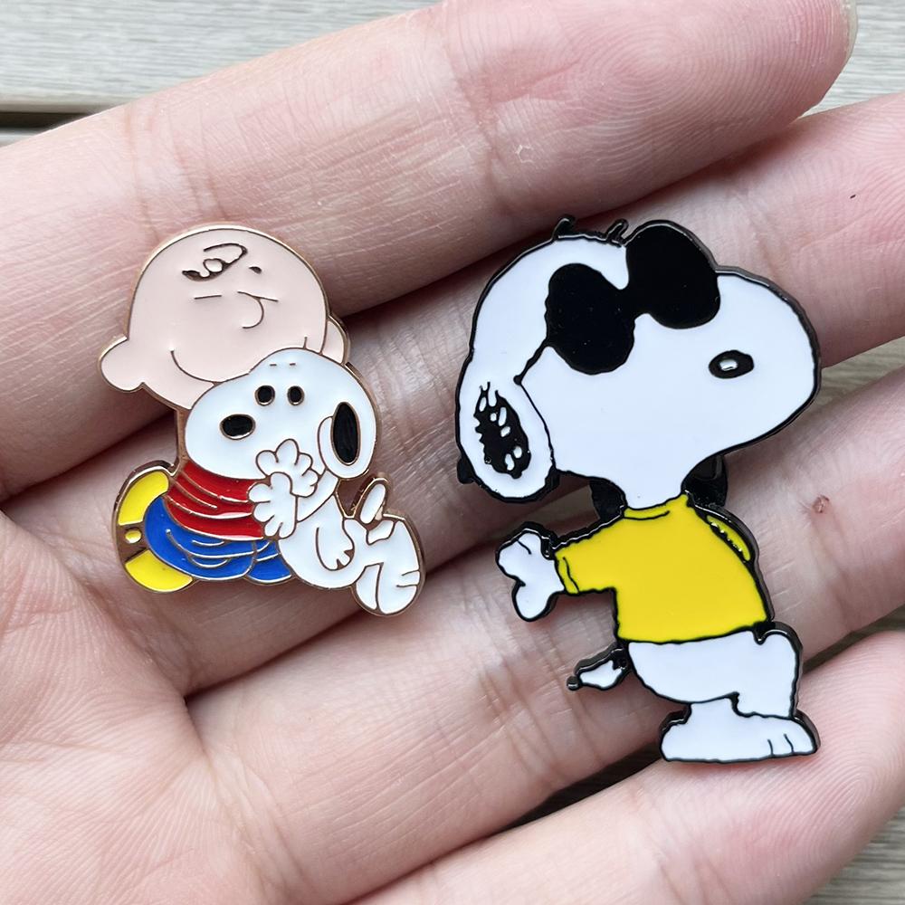 2/4/6Pcs Cute Snoopy Cartoon Enamel Pins Set Lapel Brooch Badge for Backpack Clothes Fashion Accessory Holiday Gift 2pcs Enamel Pins