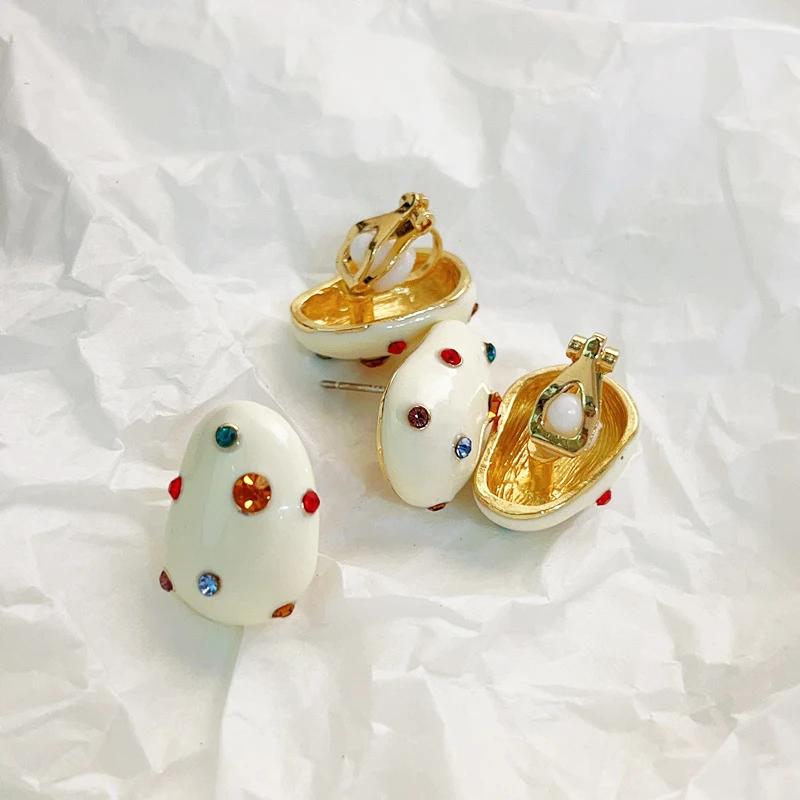 French White Enamel Colored Rhinestone Ear Clip Without Piercing Exquisite Elegant Design for Women Candy Earrings Party Jewelry