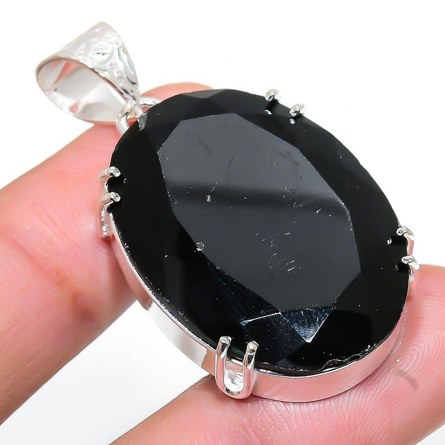 

Этническая ювелирная подвеска ручной работы с черной шпинелью и драгоценным камнем 1,77 дюйма SR-6262