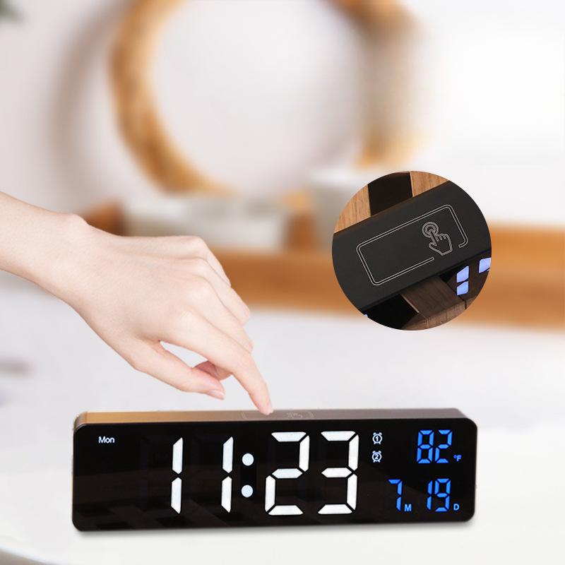 Charging Clock with Temperature Electronic Clock Living Room Wall Clock Simple Digital Clock Bedside Alarm Clock Sleepy