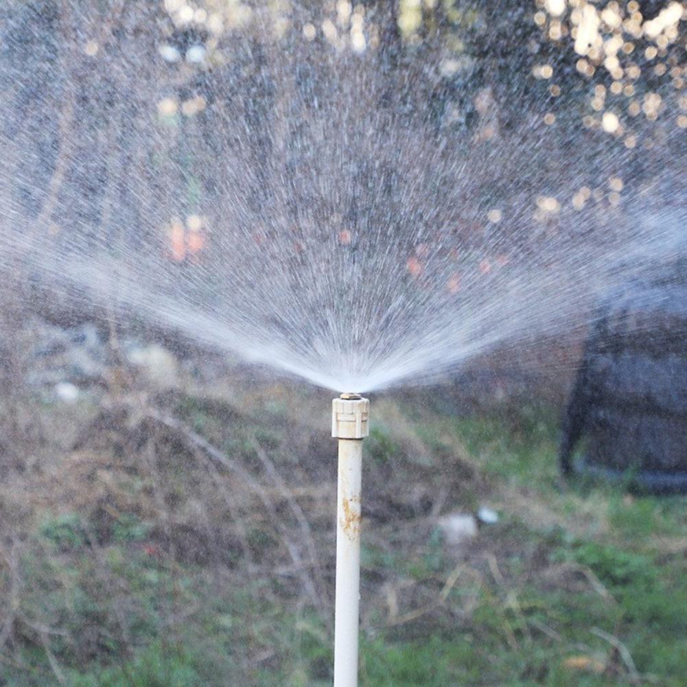 Wassersparender Messing-Sprengkopf Gartenbewässerung Anpassbare Bewässerung Einfach zu installieren Effiziente Bewässerung