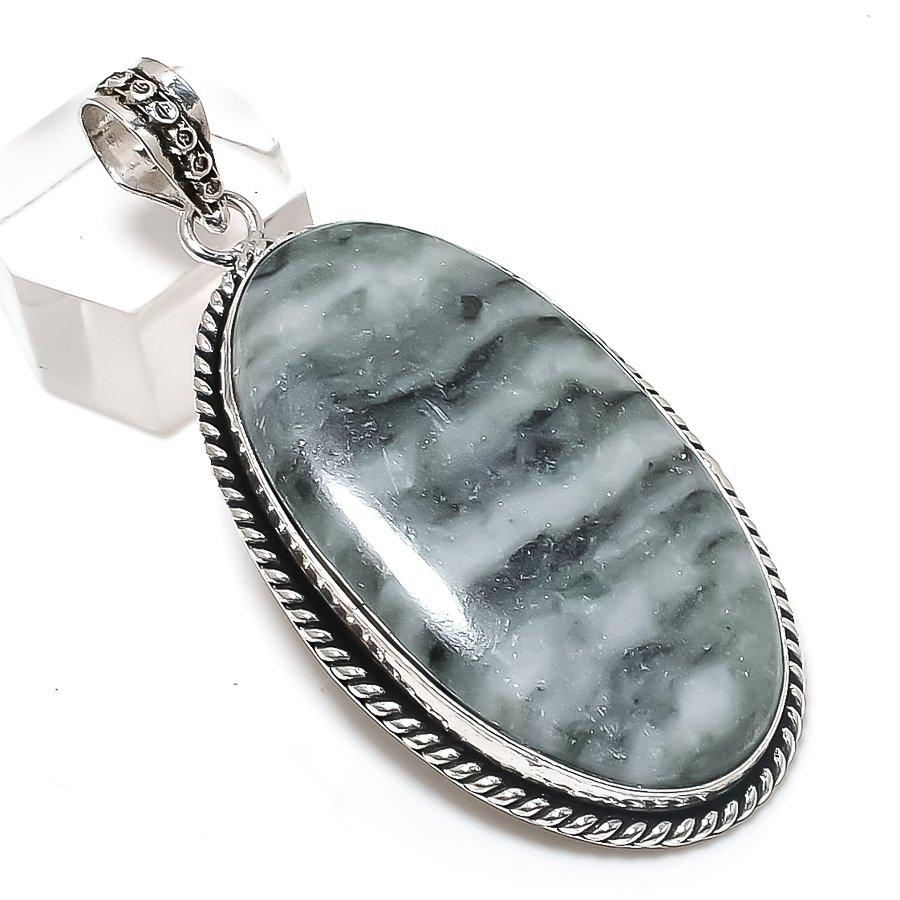 Banded Green Opal Gemstone 925 Sterling Silver Jewelry Pendant 2.44" B6P20