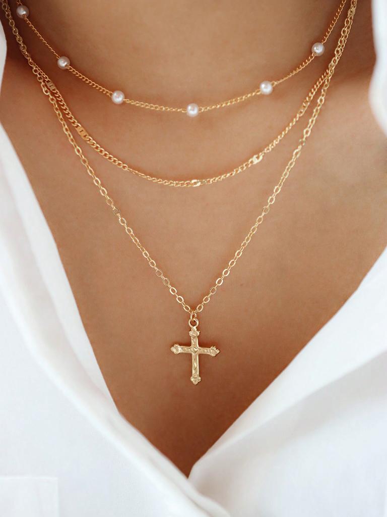 Women's Faux Pearl & Cross Pendant Necklace (Random Pearl Quantity)