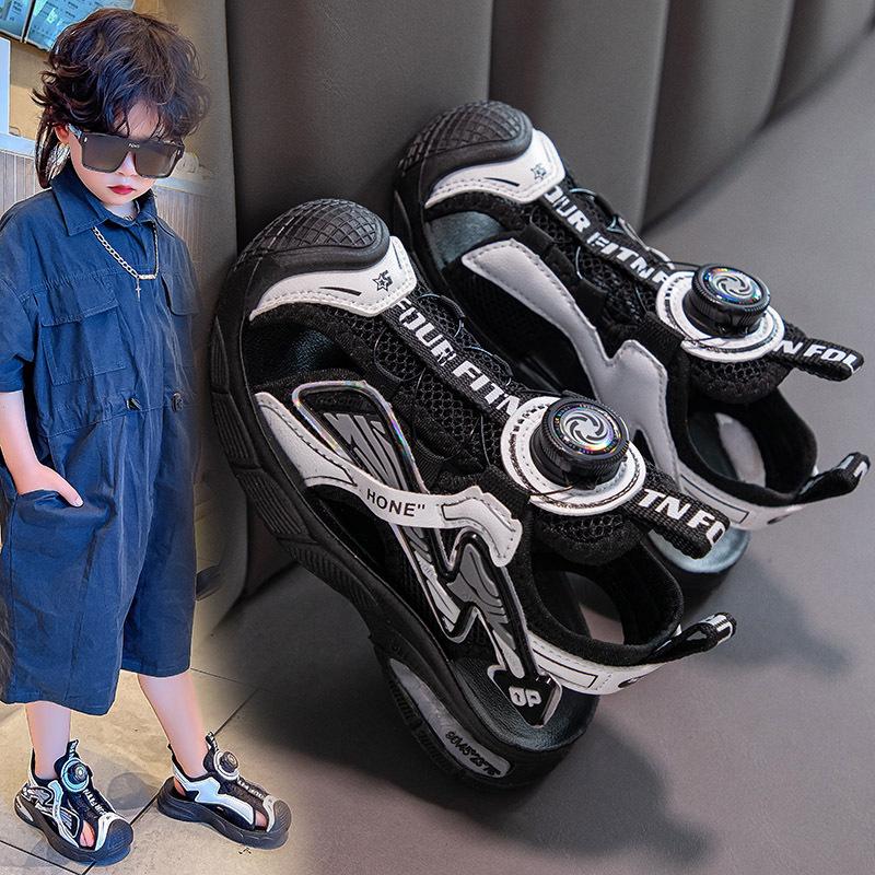 Boys sandals 2025 summer new children's baotou sports beach shoes hollow breathable boys casual cool slippers