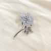 New Chinese style rose brooch high-end two-color electroplated corsage versatile temperament coat accessories