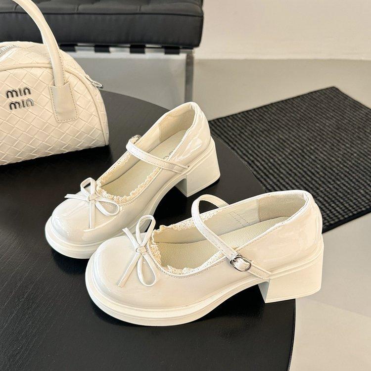 

Thick heel Mary Jane shoes women s 2025 autumn new versatile light mouth lace bow Japanese jk with skirt small leather 40