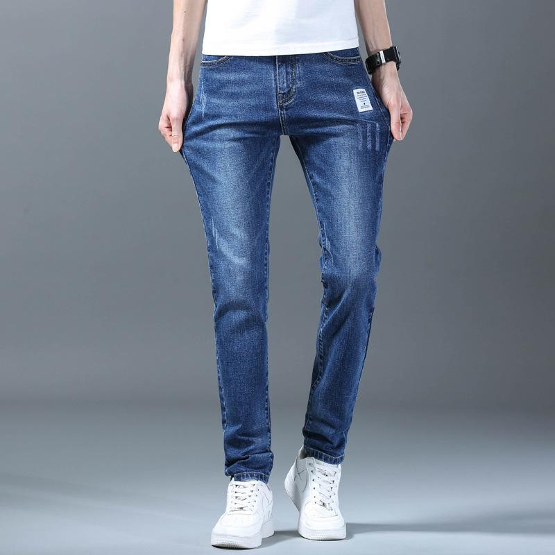 

2024 Новые весенние и осенние джинсовые брюки для мужчин, модная корейская версия, модные утягивающие брюки с короткими штанинами 38 синий