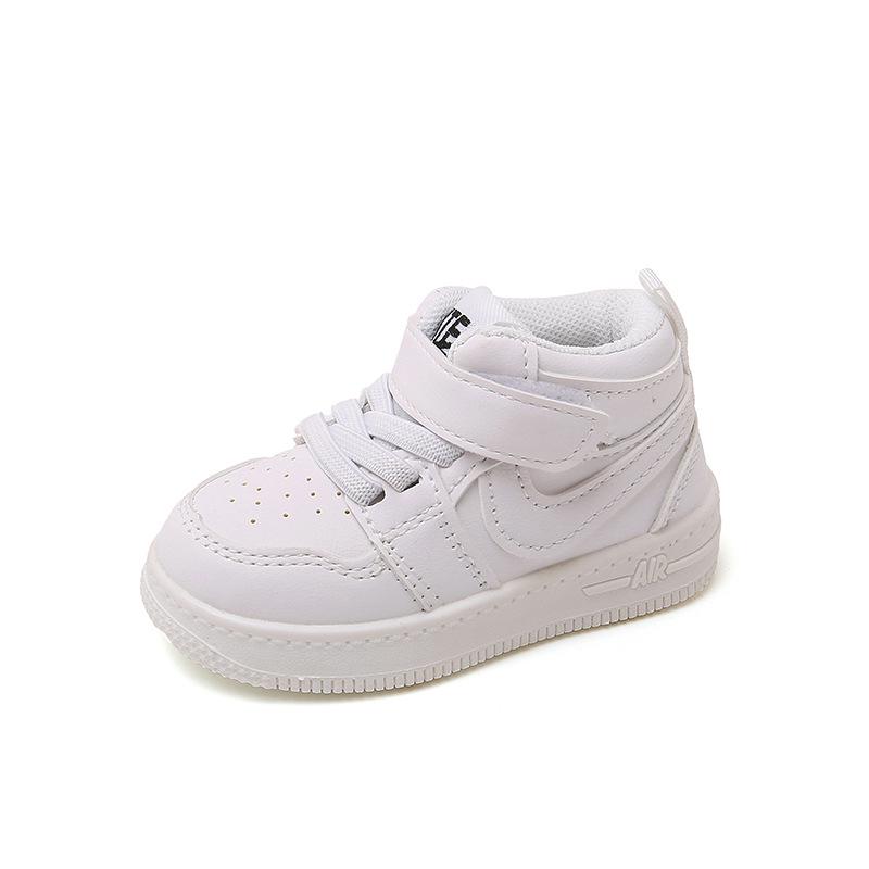 Kindersportschuhe Jungen und Mädchen Board-Schuhe 2022 Frühling und Herbst Jungen Babyschuhe einzelne Schuhe Kleinkindschuhe kleine weiße Schuhe