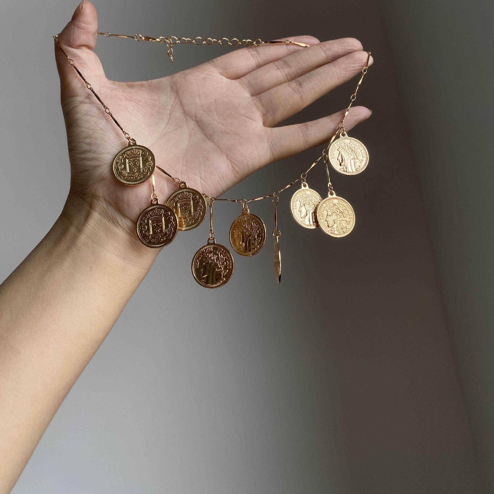 

Cross-border Metal Tassel Pendant Necklace - Exquisite Light Luxury Clavicle Chain Accessory