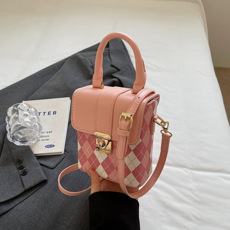 Французская нишевая дизайнерская сумка — фото 9