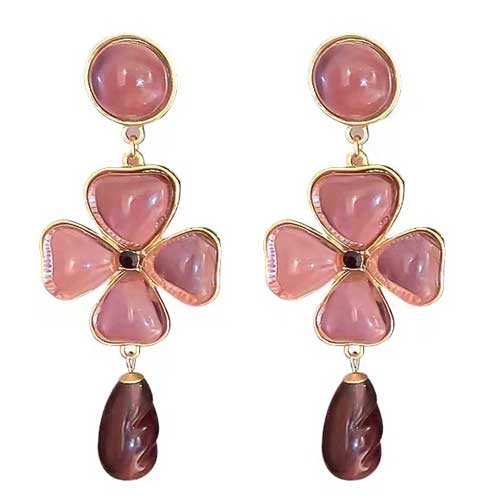 Elegant Women Men Fashion Classic Crystal Pendant Earrings For Women Girls Vintage Palace Style Gorgeous Ear Rings Jewelry