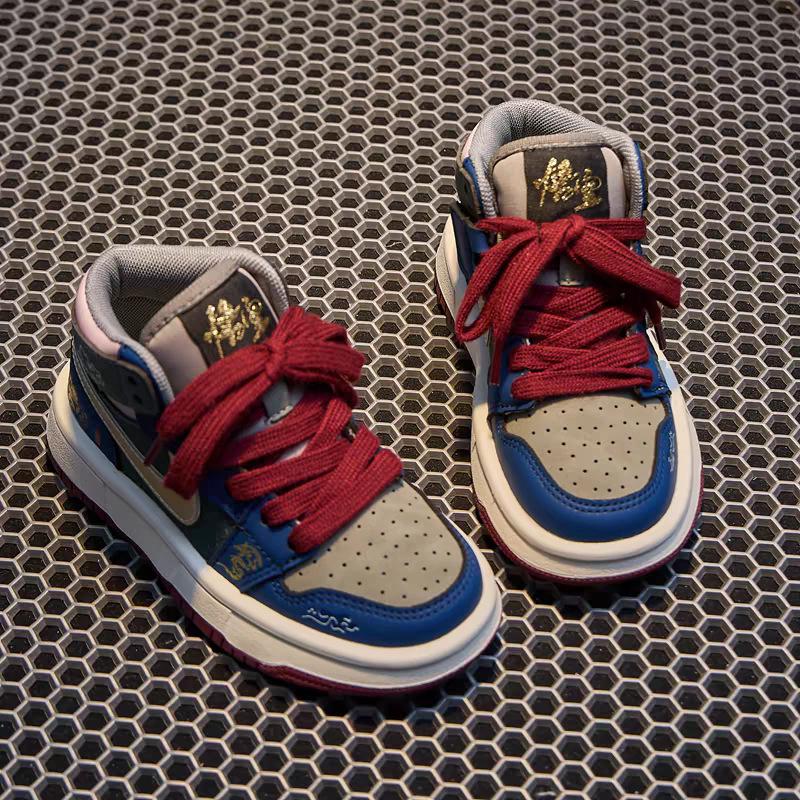Boys' Winter 2025 Sun Wukong Black High-Top Fleece-Lined Cotton Shoes for Girls—Warm and Stylish Sports Shoes.