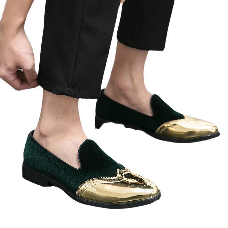 Tassel leather shoes men's suede men's beanie shoes retro business loafers soft soles versatile breathable wedding shoes