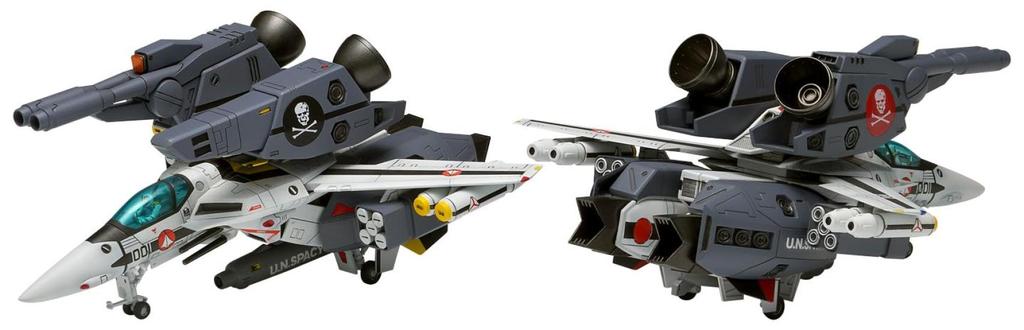 Wave Super Dimension Fortress Macross VF-1S Strike Valkyrie Fighter, Hikaru IchijoRoy Focker's, 1100 Scale, Approximately 17cm Long, Plastic Model