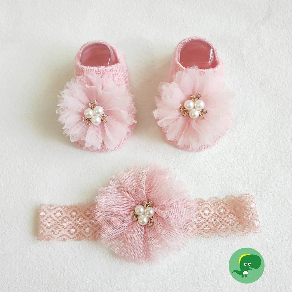 

Милая повязка на голову для малыша с жемчужными бантиками, комплект носков, нескользящие хлопковые носки, кружевная повязка для волос с цветком для новорожденного, тюрбан, аксессуары для волос для девочек