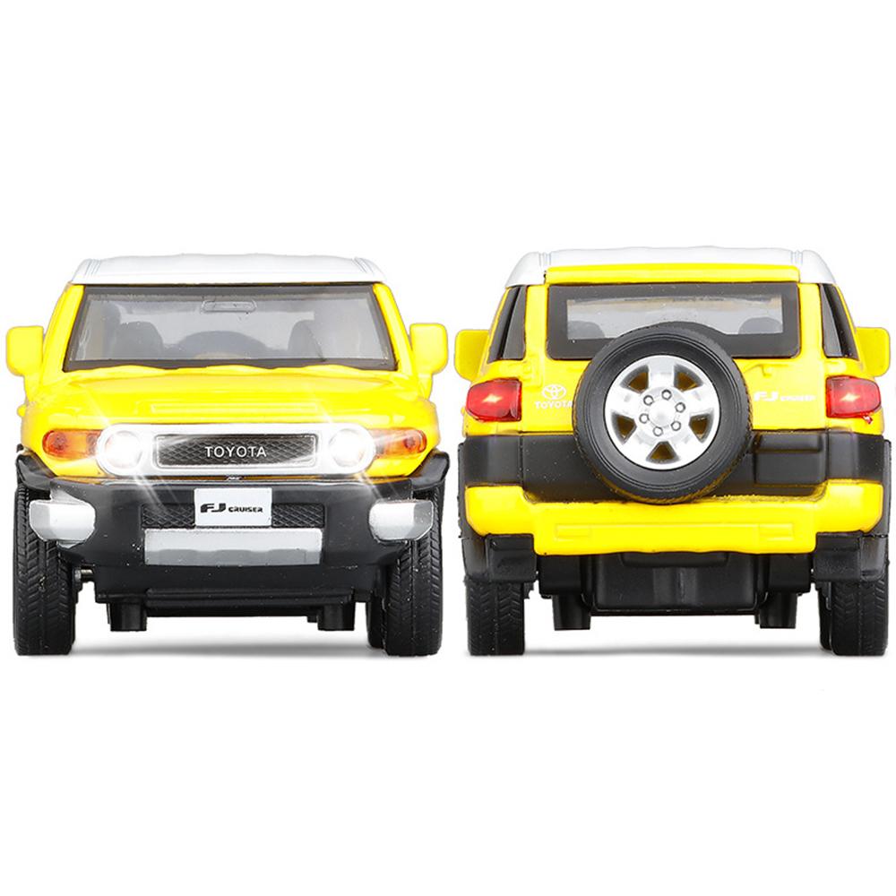 1/32 Scale Toyota FG Cruzer Game DICAST Multi-purpose Sports Car Model with Rear Trailer Model That Can Open The Door Group As A Gift for Young Boys