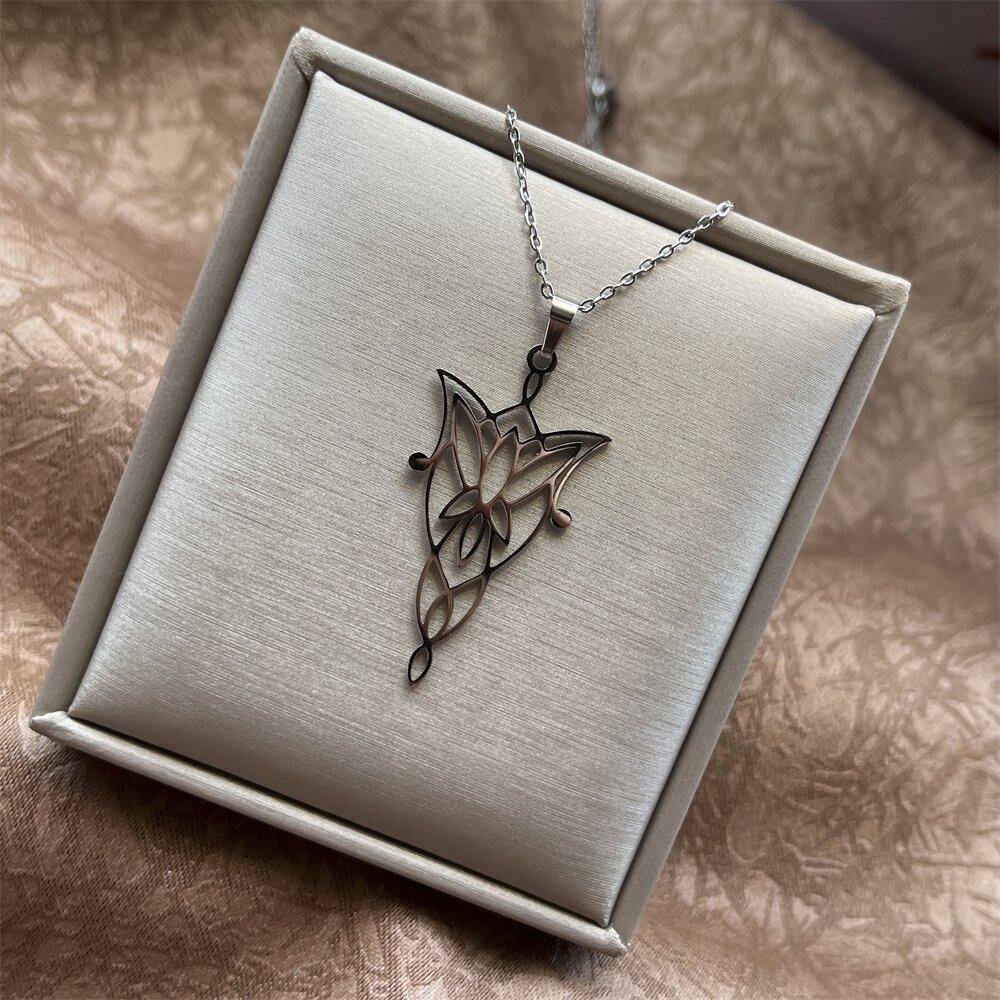 

Stainless Steel The Lord of the Rings Necklace Elf Princess Arwen Twilight Star Pendant Necklaces for Women Choker Jewelry Gift