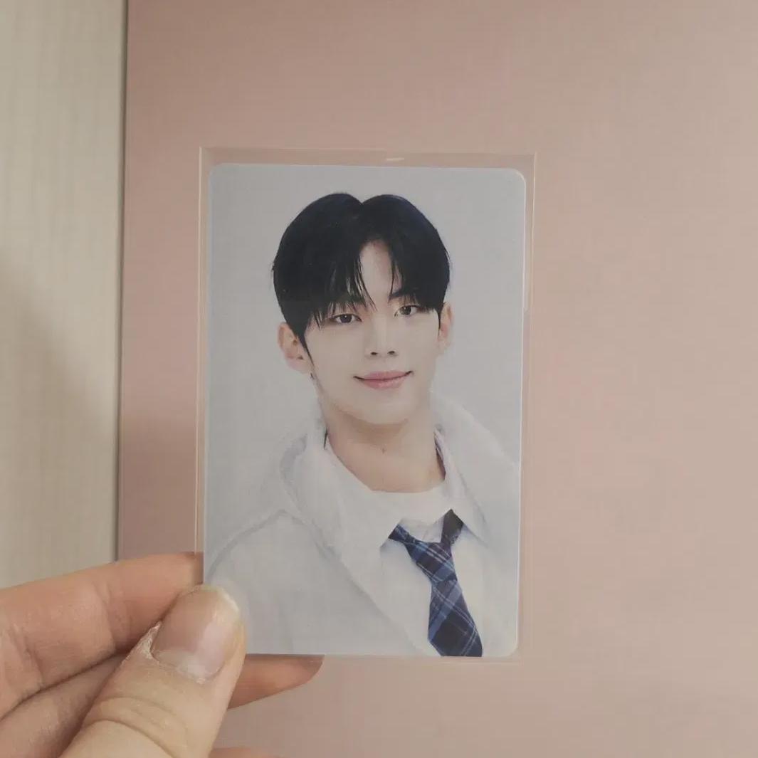 

Tours Sells Dofun Japan Trading Card Lucky Draw