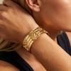 Roestvrij Staal Brede Manchet Armbanden voor Vrouwen Goudkleurig Grote Bij Bloemenprint Armbanden Exquise Feest Sieraden Accessoires