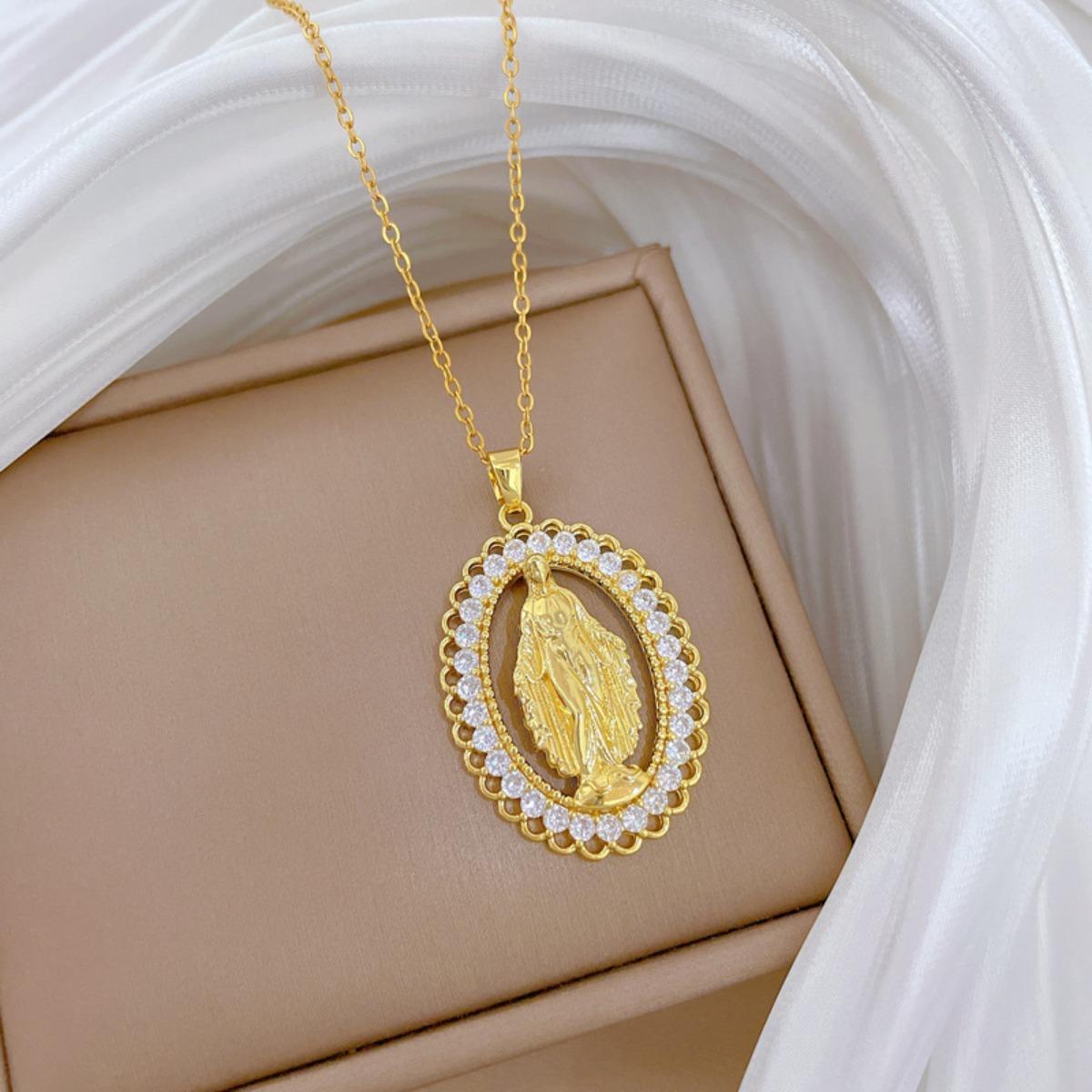 

Religious Luxury Zircon Virgin Mary Oval Pendant Necklaces for Women Men Gold Color Stainless Steel Chain Jewelry Gifts