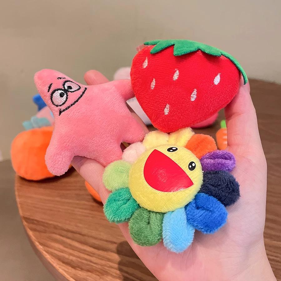 Japońska Kawaii Słonecznikowa Panda Pluszowa Broszka - Urocza Przypinka na Ubrania, Torby i Akcesoria.