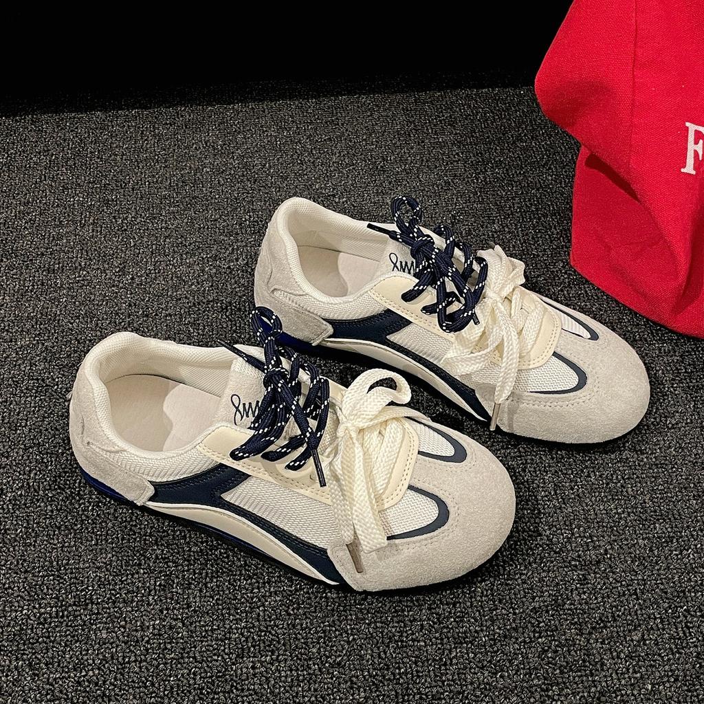 Queen Fan Black Retro Platform Training Shoes Women's 2025 New Autumn Skirts Versatile Low-top Sneakers