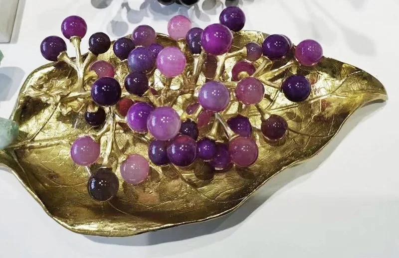 

Creative Brass Crystal Grape Ornaments Desk Decoration Modern Crafts Golden Fruits Crystal Grape Sculpture Room Aesthetics Decor