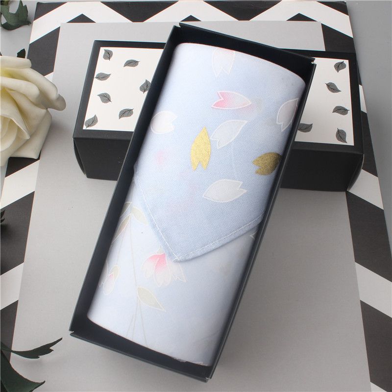 

Dreamy Thin Japanese Style Sweat-Wiping Holiday Gift Handkerchief Dream flower blue single gift box