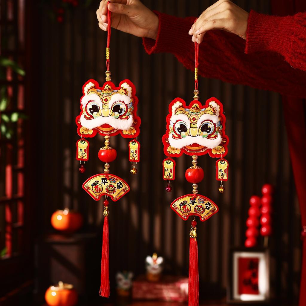 Chinese New Year Tassel Exquisite Lion Dance Pendant Spring Festival Hanging Traditional New Year Decoration For New Year Gifts