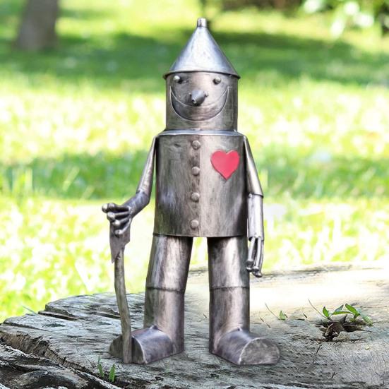 Vintage Tin Man Garden Ornament Weather-resistant Love Heart Soldier Statue Sculpture Outdoor Yard Art Decoration Ornament