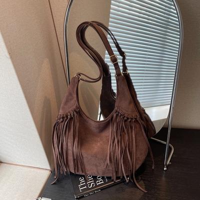 Niche Fringed Bag Women's New Fashion Casual Dumpling Bag Shoulder Messenger Bag