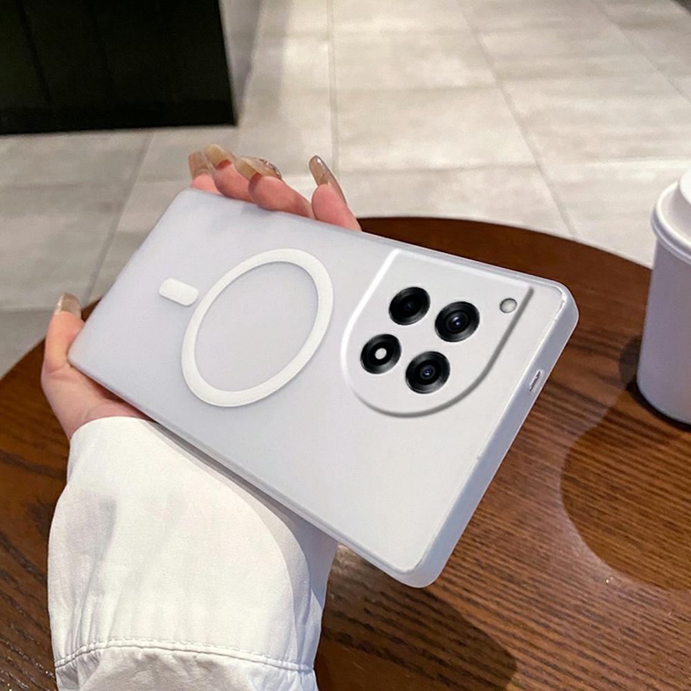 

For OnePlus Ace 3 5G/12R 5G Magnetic Case Frosted PC Phone Cover with Camera Lens Protector E