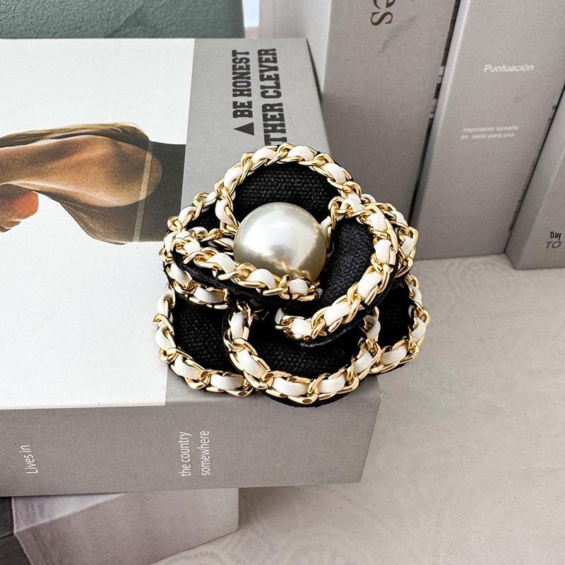 Korean Retro Camellia Pearl Chain Brooch