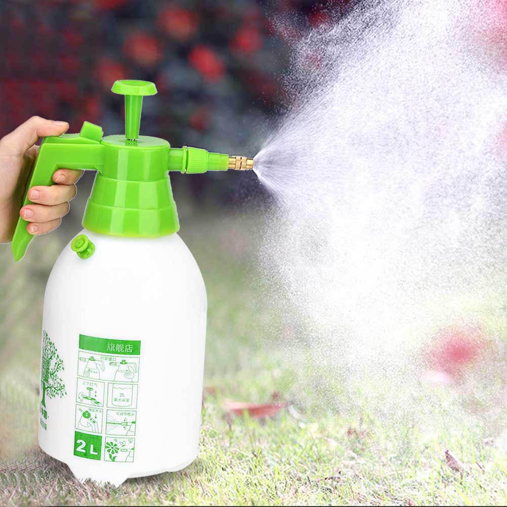 2L Manual Pressurized Water Sprayer Spray Gun Sprinkler Tool Garden Lawn Plant
