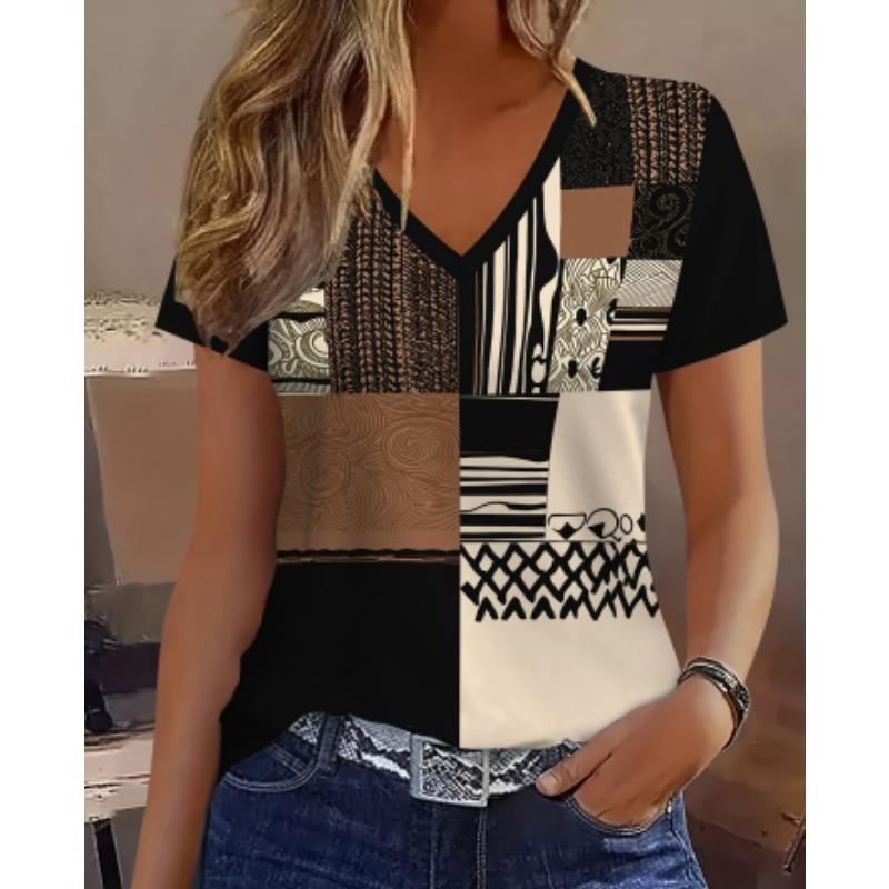 Large-sized Round-neck T-shirt, Featuring a Cute Cartoon Dog Print Pattern, Large-sized Women's Top, Summer Outdoor Wear