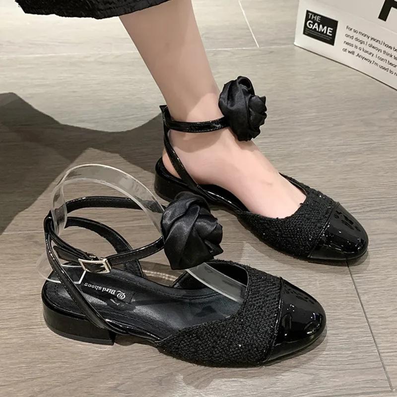 Fashion 2024 Spring and Summer fashion New Baotou Sandals Women's Color blocked Light Mouth Flower Hollow Single Shoes