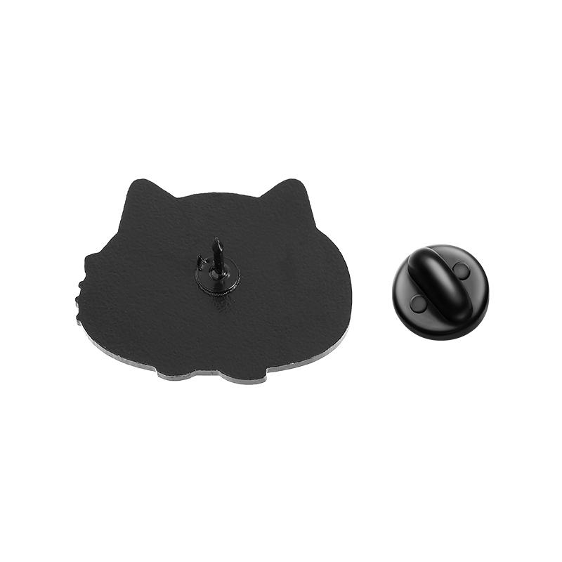Funny Lucky Cat Enamel Pins Custom Cat Fashion Show Brooches Lapel Badges Clothes Animal Jewelry Gift for Kids Friends