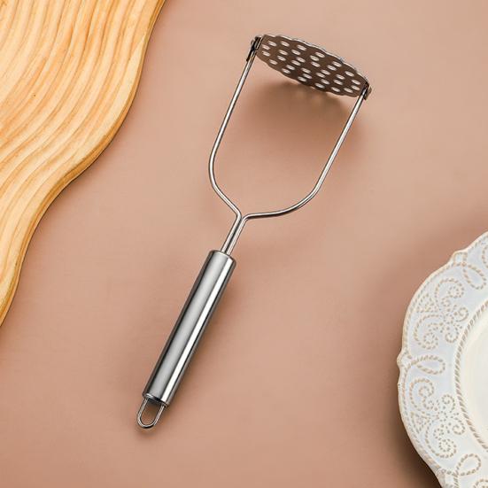 Stainless Steel Potato Masher with Ergonomic Handle Manual Food Crusher for Vegetables Sauces Rust-Resistant Dishwasher Safe Kitchen Tool for Home