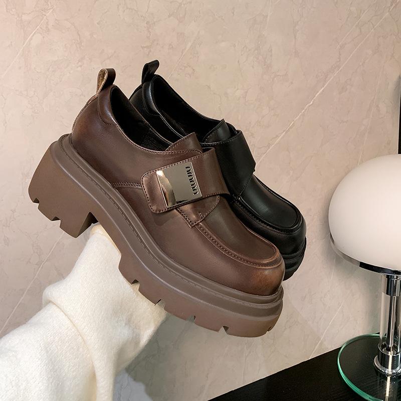 Platform shoes women's spring and autumn new leather retro British style versatile brown square buckle Velcro single shoes