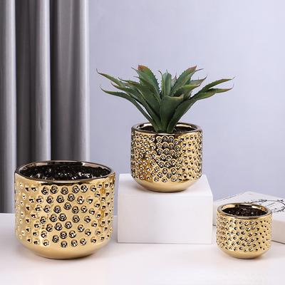 Decoración para el hogar
– Macetas decorativas