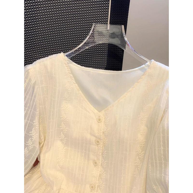 Chic French Lace Collar Blouse - Slimming Summer Short Sleeve Top for Women